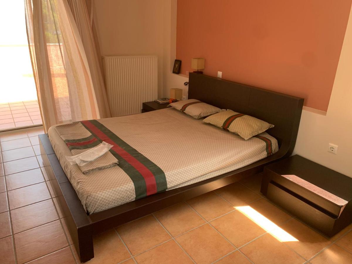 Vila Amalia Theologos  Luaran gambar